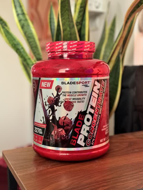 پروتئین وی بلید اسپورت اورجینال (2.27 کیلوگرم- با ضمانت اصالت) - BLADE SPORT PROTEIN WHEY